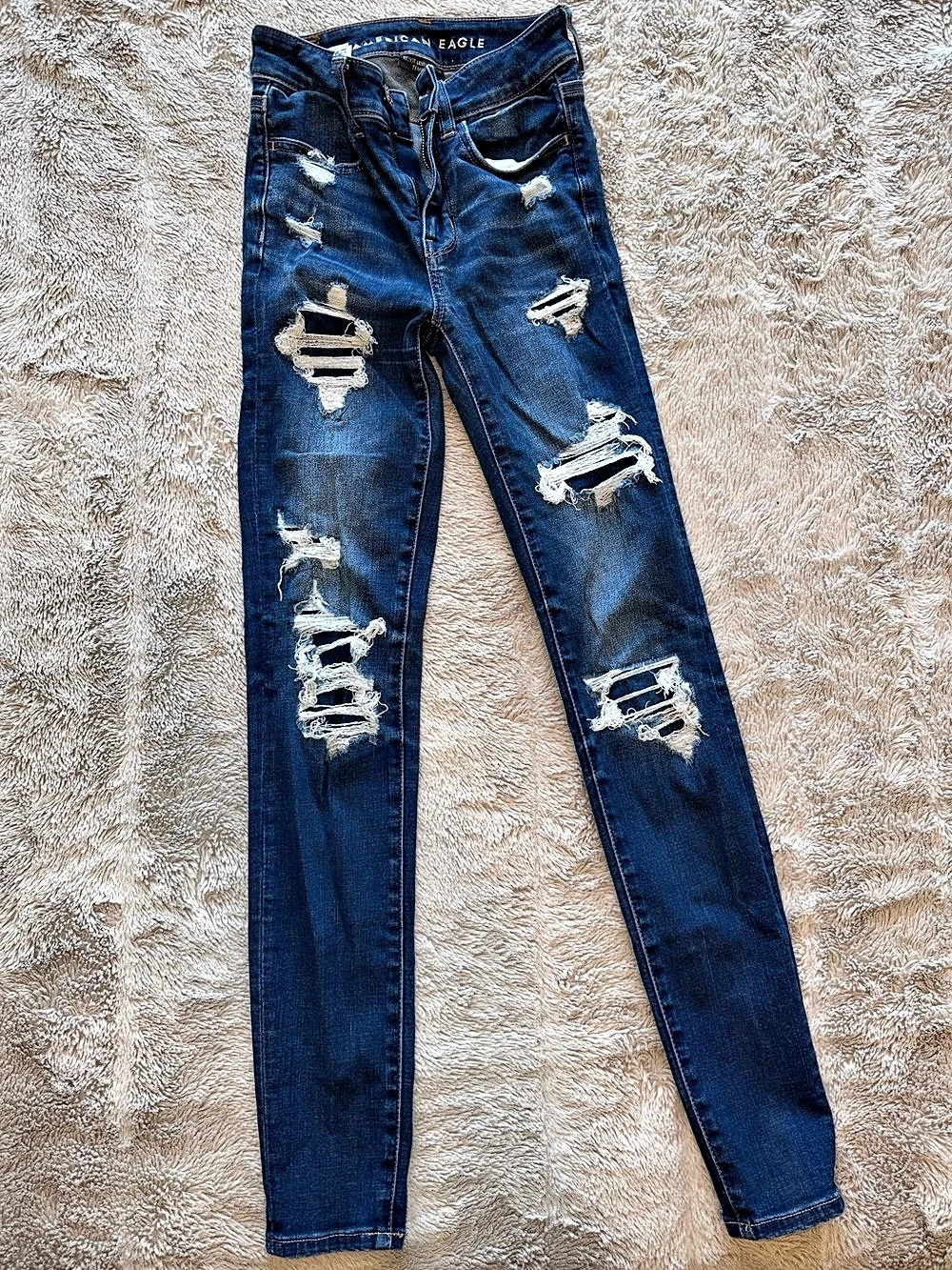 American Eagle Skinny Jean Distressed Blue Jeans